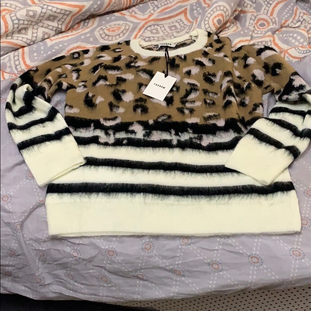 Lucielle fuzzy sweater